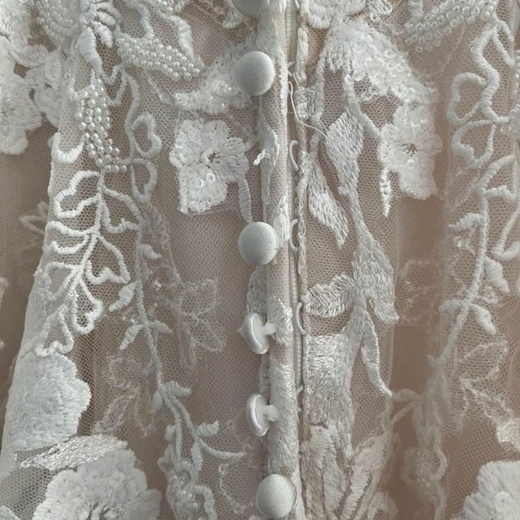 Allure Wedding Dress - Picture 3 of 6